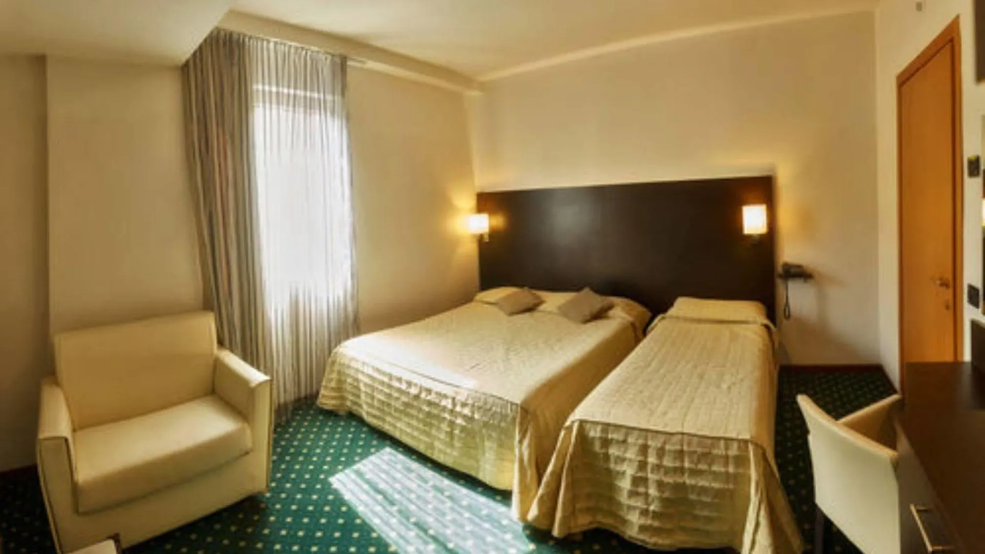 ***  Hotel Bonotto Desenzano del Garda Italy